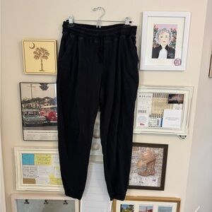 The North Face Women’s Large Black Jogger Pants